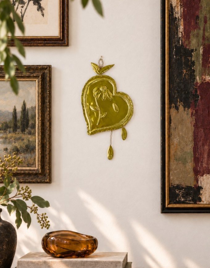 Aplique CoraFlor look - Le Voilà. Apliques de pared con forma de corazon en Sevilla. Tienda de decoración